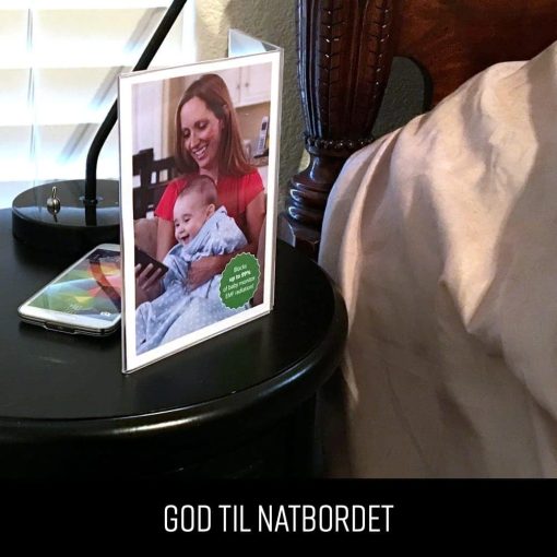 SYB Anti-stråling billedramme der skærmer mod stråling fra mobiltelefonen på natbordet